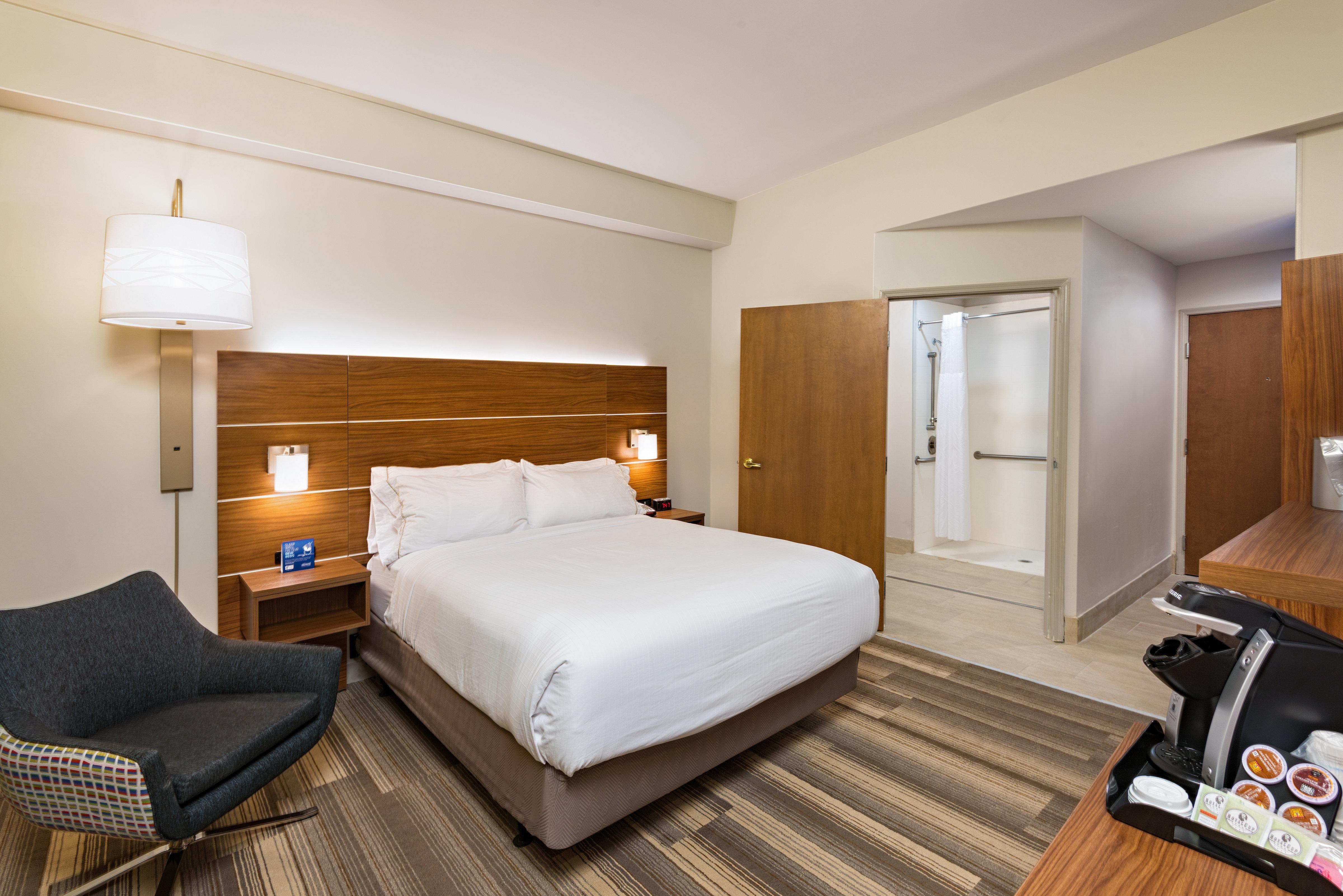 Holiday Inn Express Peoria North - Glendale By Ihg Екстериор снимка